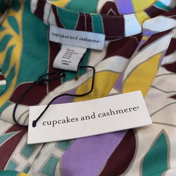 Cupcakes and Cashmere Tunic Blouse Retro - Picture 5 of 9